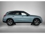 Mercedes-Benz GLC 300e 4MATIC Sport Edition | Premium pakket | Winter pakket | Nightpakket | Rijassistentiepakket Plus | Trekhaak | Digital Light | Smartphone integratie | Panoramaschuifdak | 360° camera |