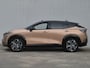 Nissan Ariya e-4ORCE Evolve+ Pack 91 kWh Automaat / AWD / 4WD / 1e Eigenaars Auto direct van Nissan / 20” / HUD / Trekgewicht 1.500 kg / Glazen schuif- en kanteldak / WLTP 498 km stad 612 km / Bose Audio Systeem / Stuur-, Stoel en Achterbankverwarming / Elektrische achterklep / Stoelventilatie /