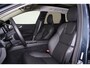 Volvo XC60 T6 Recharge AWD Plus Dark - Panorama/schuifdak - IntelliSafe Assist & Surround - 360º Camera - Harman/Kardon audio - Adaptieve LED koplampen - Verwarmde voorstoelen, stuur & achterbank - Parkeersensoren voor & achter - Elektr. bedienb. voorstoelen met geheugen - Draadloze tel. lader - Extra getint glas - 19' LMV