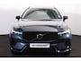 Volvo XC60 T6 Recharge AWD Plus Dark - Panorama/schuifdak - IntelliSafe Assist & Surround - 360º Camera - Harman/Kardon audio - Adaptieve LED koplampen - Verwarmde voorstoelen, stuur & achterbank - Parkeersensoren voor & achter - Elektr. bedienb. voorstoelen met geheugen - Draadloze tel. lader - Extra getint glas - 19' LMV