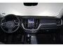 Volvo XC60 T6 Recharge AWD Plus Dark - Panorama/schuifdak - IntelliSafe Assist & Surround - 360º Camera - Harman/Kardon audio - Adaptieve LED koplampen - Verwarmde voorstoelen, stuur & achterbank - Parkeersensoren voor & achter - Elektr. bedienb. voorstoelen met geheugen - Draadloze tel. lader - Extra getint glas - 19' LMV
