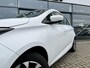 Renault Zoe R135 Intens 52 kWh | KOOPACCU | Afn. Trekhaak | SOH 85,16% MOBA | CCS Snelladen | 1e Eigenaar | Camera + Parkeersensoren V+A | Lichtmetaal | Warmtepomp | Navigatie | Groot Scherm | Climate Control | Apple CarPl