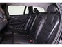 Volvo V60 T5 Inscription - Parkeercamera achter - Verwarmde voorstoelen - Parkeersensoren voor & achter - Elektr. bedienb. bestuurdersstoel met geheugen - Apple Carplay & Android Auto - High Performance audio - Cruise control - 18' LMV