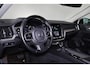 Volvo V60 T5 Inscription - Parkeercamera achter - Verwarmde voorstoelen - Parkeersensoren voor & achter - Elektr. bedienb. bestuurdersstoel met geheugen - Apple Carplay & Android Auto - High Performance audio - Cruise control - 18' LMV