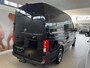 Volkswagen Crafter 30 2.0 TDI L3H3 Trendline | Trekhaak | Navigatie | Camera | UIT VOORRAAD LEVERBAAR | 3.0 Ton |