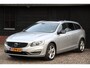 Volvo V60 2.4 D6 AWD Plug-In Hybrid Summum Elek-Dak/Camera/Xenon/Leer/Parkeersensor v,a