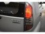 Daihatsu Sirion up Daihatsu Sirion 1.0-12V 70PK 5Drs 5 Pers Premium Airco 4x El Ramen LM Velgen