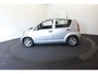 Daihatsu Sirion up Daihatsu Sirion 1.0-12V 70PK 5Drs 5 Pers Premium Airco 4x El Ramen LM Velgen