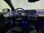 Mercedes-Benz A-klasse 180 Business Solution AMG / Panoramadak / Night Pakket / Sfeerverl. / NL Auto