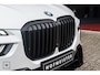 BMW X7 xDrive40i 7p | Skylounge | Alcantara