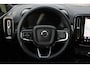 Volvo EX40 Single Motor Extended Range Plus Black Ed. 82 kWh | Verwarmbare voorstoelen+stuurwiel | Premium audio by Harman Kardon | Warmtepomp | 360 graden camera | Apple carplay/Android auto | 20 inch Lichtmetalen velgen