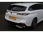 Peugeot 308 SW 1.2 PureTech Allure | Automaat | Navigatie | Camera | Trekhaak | All season | 1.400kg Trekgewicht |