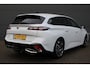Peugeot 308 SW 1.2 PureTech Allure | Automaat | Navigatie | Camera | Trekhaak | All season | 1.400kg Trekgewicht |
