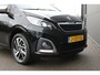 Peugeot 108 1.0 e-VTi Allure | Navi by app | Climate control | Camera | LED | Mistlampen | Lichtmetaal |