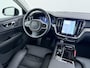 Volvo V60 2.0 T6 Plug-in hybrid AWD Ultra Dark Trekhaak | Panorama Dak | LMV | NAP |