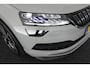 Skoda Karoq 1.5 TSI 150pk DSG Sportline Business Panoramadak Stoelverwarming Navigatie Canton Audio Camera Keyless Virtual Cockpit