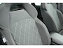 Skoda Karoq 1.5 TSI 150pk DSG Sportline Business Panoramadak Stoelverwarming Navigatie Canton Audio Camera Keyless Virtual Cockpit