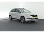 Skoda Karoq 1.5 TSI 150pk DSG Sportline Business Panoramadak Stoelverwarming Navigatie Canton Audio Camera Keyless Virtual Cockpit