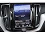 Volvo XC60 2.0 T5 R-Design | HUD | Panoramadak | Leder | Trekhaak | Camera | ACC |