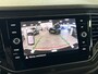 Volkswagen T-Roc 1.5 TSI Sport Business R / All season banden / Achteruitrijcamera / Trekhaak / Stoelverwarming / Climate Control /