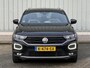 Volkswagen T-Roc 1.5 TSI Sport Business R / All season banden / Achteruitrijcamera / Trekhaak / Stoelverwarming / Climate Control /