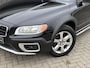 Volvo XC70 3.2 Momentum | Leder | Dealer Onderhouden | Automaat