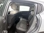 Citroën C3 Plus 83pk | Navigatie | Climate Control | Cruise Control | Parkeersensoren | Elektrisch inklapbare spiegels | Stof/kunstlederen comfortstoelen | Stoelverwarming | Armsteun | Bluetooth | Apple Carplay / Android Auto | DAB+ radio | Automatisch dimlicht | Regensensor | Led koplampen | Multifunctioneel stuurwiel |