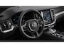 Volvo V60 T8 Plug-in hybrid AWD Plus Dark Performance Edition | Panoramadak | Harman Kardon | Extra geting glas | 19 inch | Polestar Optimalisatie|
