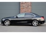Mercedes-Benz C-klasse 200 AMG Line Aut7 | Leder | Sfeerverlichting | Stoelverwarming | Cruise Control | Climate Control | Regensensor |