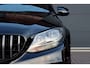Mercedes-Benz C-klasse 200 AMG Line Aut7 | Leder | Sfeerverlichting | Stoelverwarming | Cruise Control | Climate Control | Regensensor |
