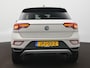 Volkswagen T-Roc 1.5 TSI Style Automaat - Navigatie - Park Assist - Stoelverwarming - ACC