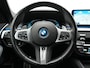 BMW 5-Serie Touring 530e M Sport Plug In Hybrid 294pk PHEV | Adaptive Cruise | Laser LED | Head Up | Camera | Lederen Sportstoelen & Stuur Verwarmd | Sfeerverlichting | Apple Carplay | Keyless | Blis | Navigatie | DAB |