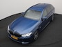 BMW 5-Serie Touring 530e M Sport Plug In Hybrid 294pk PHEV | Adaptive Cruise | Laser LED | Head Up | Camera | Lederen Sportstoelen & Stuur Verwarmd | Sfeerverlichting | Apple Carplay | Keyless | Blis | Navigatie | DAB |