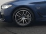 BMW 5-Serie Touring 530e M Sport Plug In Hybrid 294pk PHEV | Adaptive Cruise | Laser LED | Head Up | Camera | Lederen Sportstoelen & Stuur Verwarmd | Sfeerverlichting | Apple Carplay | Keyless | Blis | Navigatie | DAB |
