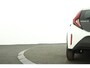 Toyota Aygo X Hybrid 115 play | Adaptive Cruise Control | Achteruitrijcamera | Airco | Apple Carplay | Android Auto |