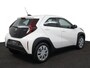 Toyota Aygo X Hybrid 115 play | Adaptive Cruise Control | Achteruitrijcamera | Airco | Apple Carplay | Android Auto |