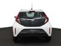 Toyota Aygo X Hybrid 115 play | Adaptive Cruise Control | Achteruitrijcamera | Airco | Apple Carplay | Android Auto |