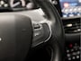 Peugeot 2008 1.2 PureTech Sport (PANORAMADAK, APPLE CARPLAY, NAVIGATIE, CLIMATE, LEDER, SPORTSTOELEN, GETINT GLAS, PARKEERSENSOREN, NIEUWSTAAT)