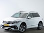 Volkswagen Tiguan 1.5 TSI R-Line Business+ | LED Matrix IQ | Trekhaak | Stoel & Stuurverwarming | Travel Assist |