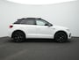 Volkswagen T-Roc 1.5 TSI 150 pk DSG R-Line | Panoramadak | Trekhaak | IQ Light | Achteruitrijcamera | Stoelverwarming