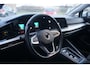Volkswagen Golf Variant 1.0 eTSI Life Automaat | TREKHAAK | CARPLAY | COMFORT STOEL |
