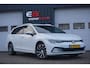 Volkswagen Golf Variant 1.0 eTSI Life Automaat | TREKHAAK | CARPLAY | COMFORT STOEL |
