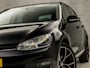 Volkswagen Golf 1.4 TSI Sportline Automaat (NAVIGATIE, CLIMATE, DYNAMISCHE KNIPPERLICHTEN, SPORTSTOELEN, LM VELGEN, ALCANTARA, LEDER STUURWIEL, PARKEERSENSOREN, GETINT GLAS, CRUISE, NIEUWSTAAT)