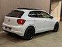 Volkswagen Polo 1.6 TDI R-Line 2018 PANO CRUISE NAVI CAR-PLAY