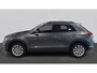 Volkswagen T-Roc 1.0 TSI Style Executive | Navi | Privacy Glass | 17" velgen | Trekhaak |