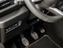 Jeep Avenger 1.2 Altitude Sport (APPLE CARPLAY, GROOT NAVI, 360 CAMERA, JBL AUDIO, STOELVERWARMING, SPORTSTOELEN, KEYLESS, ADAPTIVE CRUISE, GETINT GLAS, NIEUWSTAAT)
