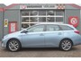 Toyota Auris 1.8 Hybrid Executive