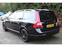 Volvo V70 1.6 T4 Limited Edition 180PK | Parkeersensoren | Navigatie | Leder | Cruise Control