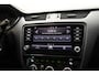 Skoda Octavia COMBI 1.0 TSI Ambition Business [ Navi Trekhaak Stoelverwarming ]