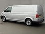 Volkswagen Transporter 2.0 TDI L2H1 150 Pk / 2.500 kg Trekgewicht / Standkachel / Dealer Onderhouden / Navigatie / Apple Carplay & Android Auto / Parkeersensoren voor en Achter / DAB / Armsteun /
